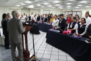 thumbnail_18mayo16-CAPACITA SALUD FEDERAL SOBRE PRÁCTICA CLÍNICA  DE ENFERMERÍA EN OAXACA