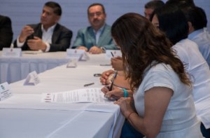 thumbnail_GCM_ACUERDO POR UN PROCESO ELECTORAL CÍVICAMENTE RESPONSABLE (9)