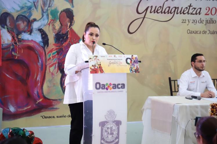 AMH PRESENTACIÓN GUELAGUETZA 06