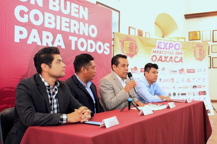 1-expo-mascotas